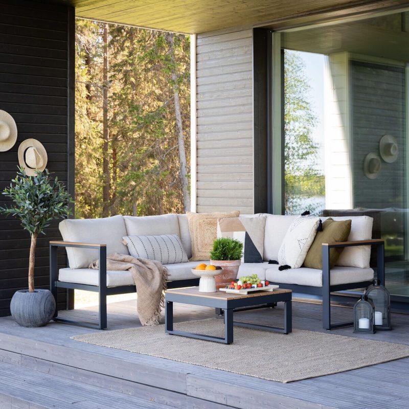 Aava kulmasohva antrasiitti