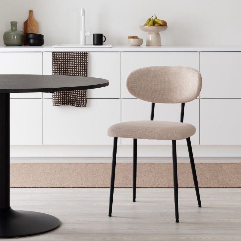 Daniel tuoli vaalea beige basel 24