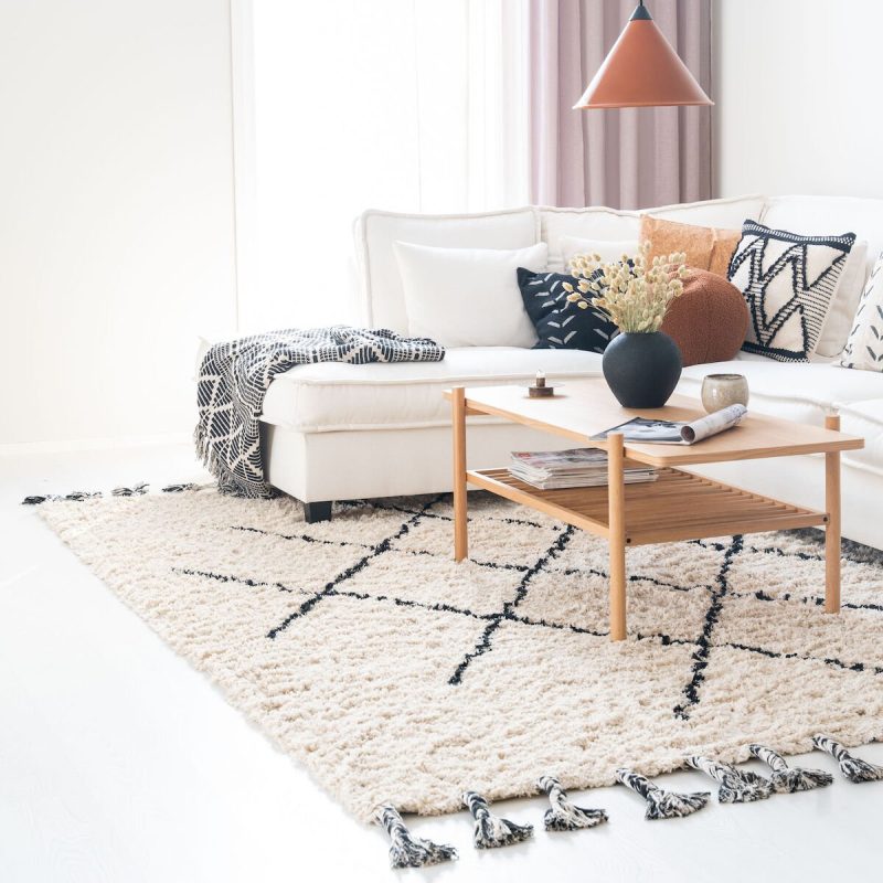 Fanni K Artemis puuvillamatto 200x290 cm luonnonvalkoinen/musta
