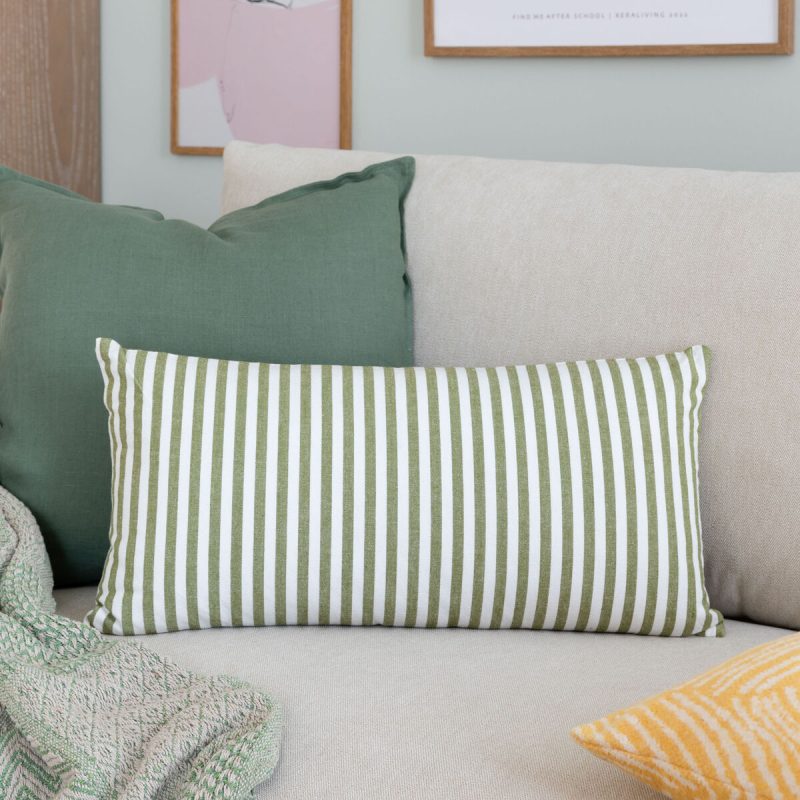 Liitu koristetyyny 30x60 cm oliivi/valkoinen