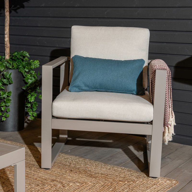 Madison ECO-line koristetyyny ulkokäyttöön 50x30 cm farkunsininen